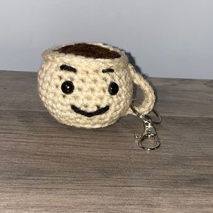 Crocheted keychain Happy face coffee mug